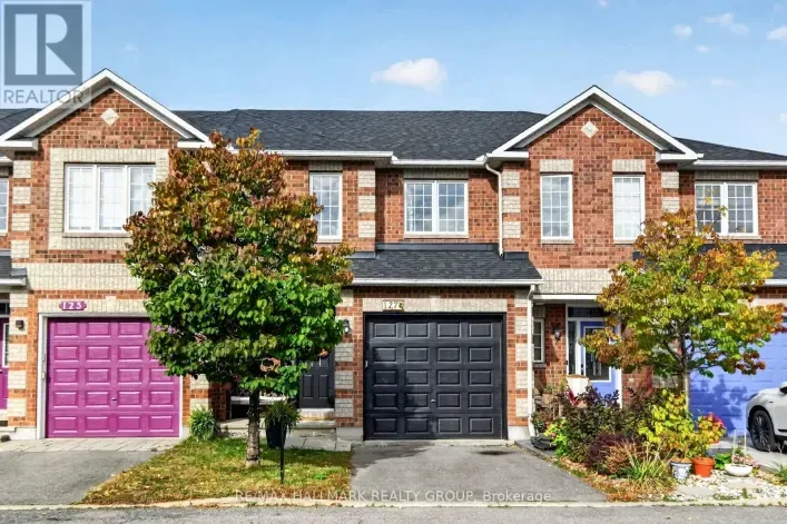 Row / Townhouse for sale: 127 DESTINY PRIVATE, Ottawa