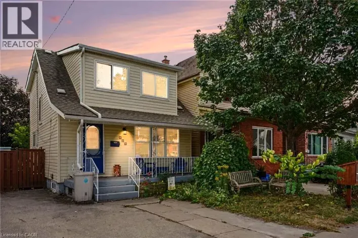 House for sale: 146 BELMONT Avenue, Hamilton