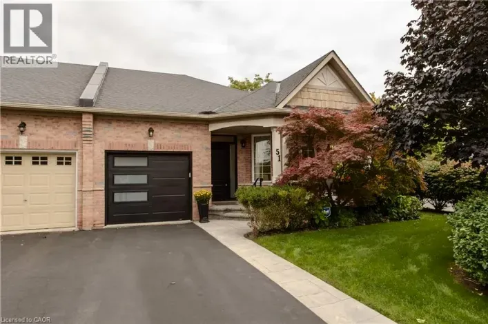 Row / Townhouse for sale: 2243 TURNBERRY Road Unit# 51, Burlington