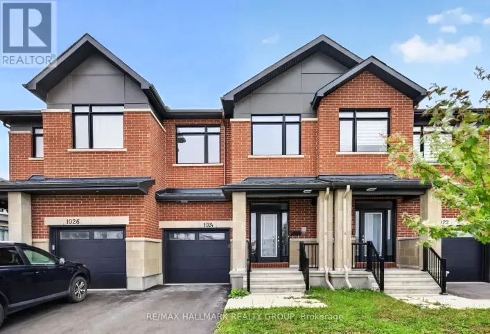 Row / Townhouse for sale: 1024 MONTELENA ROAD, Ottawa