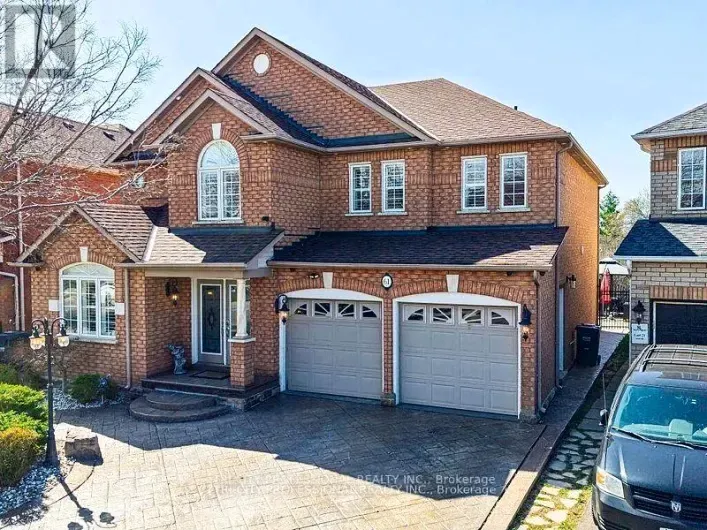 House for sale: 61 WOODVALLEY DRIVE, Brampton